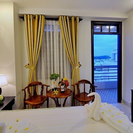 Full House Hotel Nha Trang Zewnętrze zdjęcie