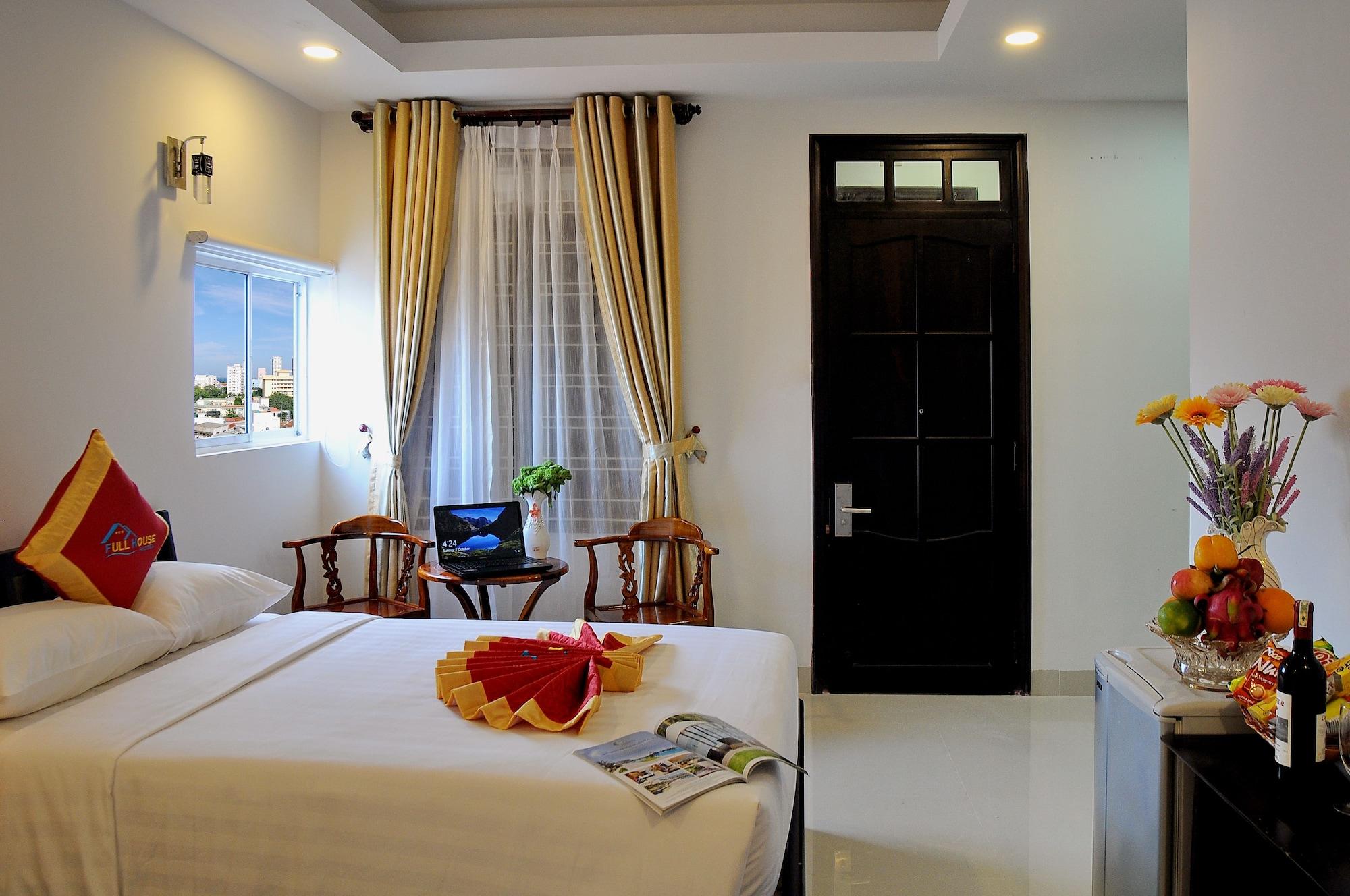 Full House Hotel Nha Trang Zewnętrze zdjęcie