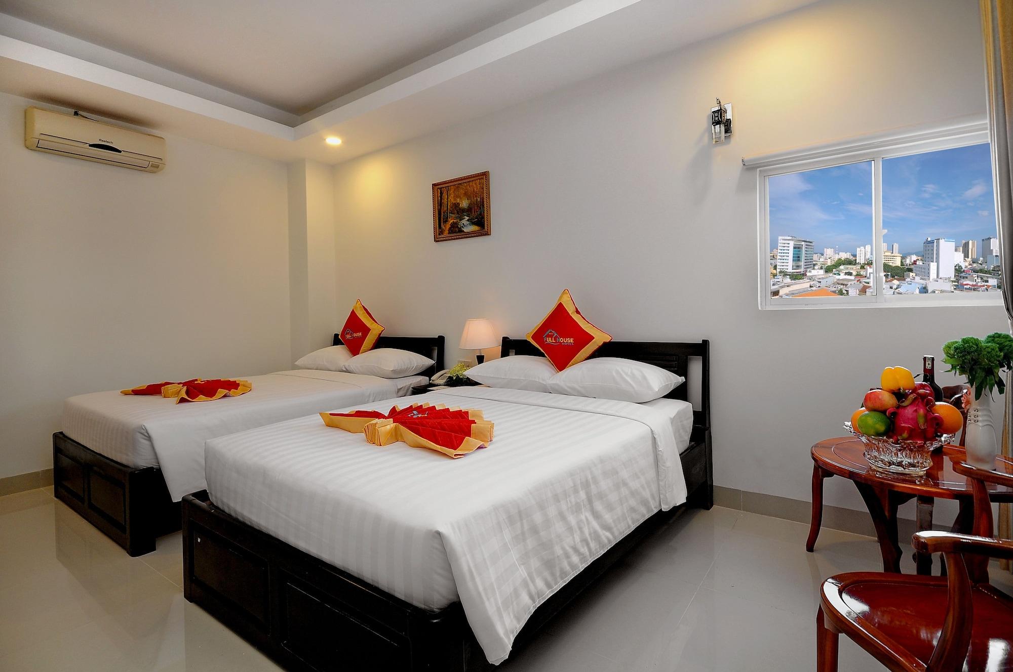 Full House Hotel Nha Trang Zewnętrze zdjęcie
