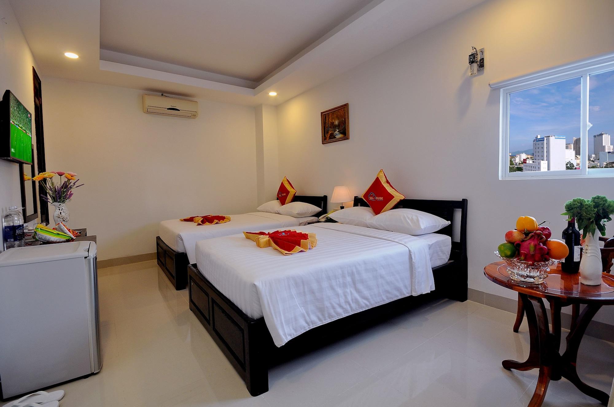Full House Hotel Nha Trang Zewnętrze zdjęcie