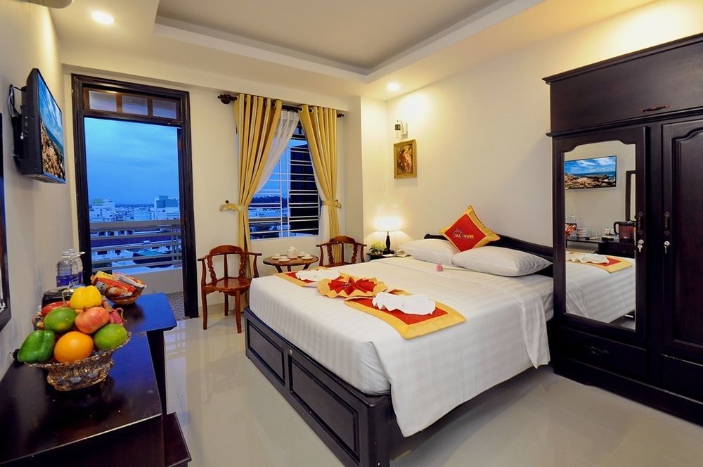 Full House Hotel Nha Trang Zewnętrze zdjęcie